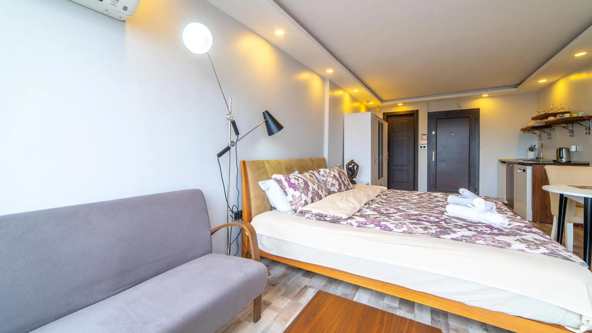 Bosphorus Menekshe Rezidances Apartment Istanbul Turcia
