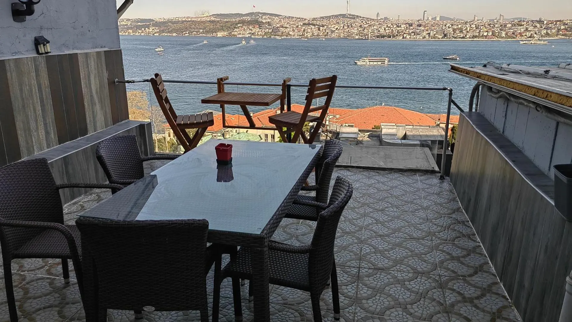 Bosphorus Menekshe Rezidances Apartment Istanbul