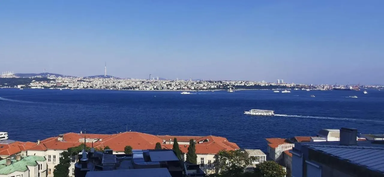 イスタンブールBosphorus Menekshe Rezidancesアパートメント アパート