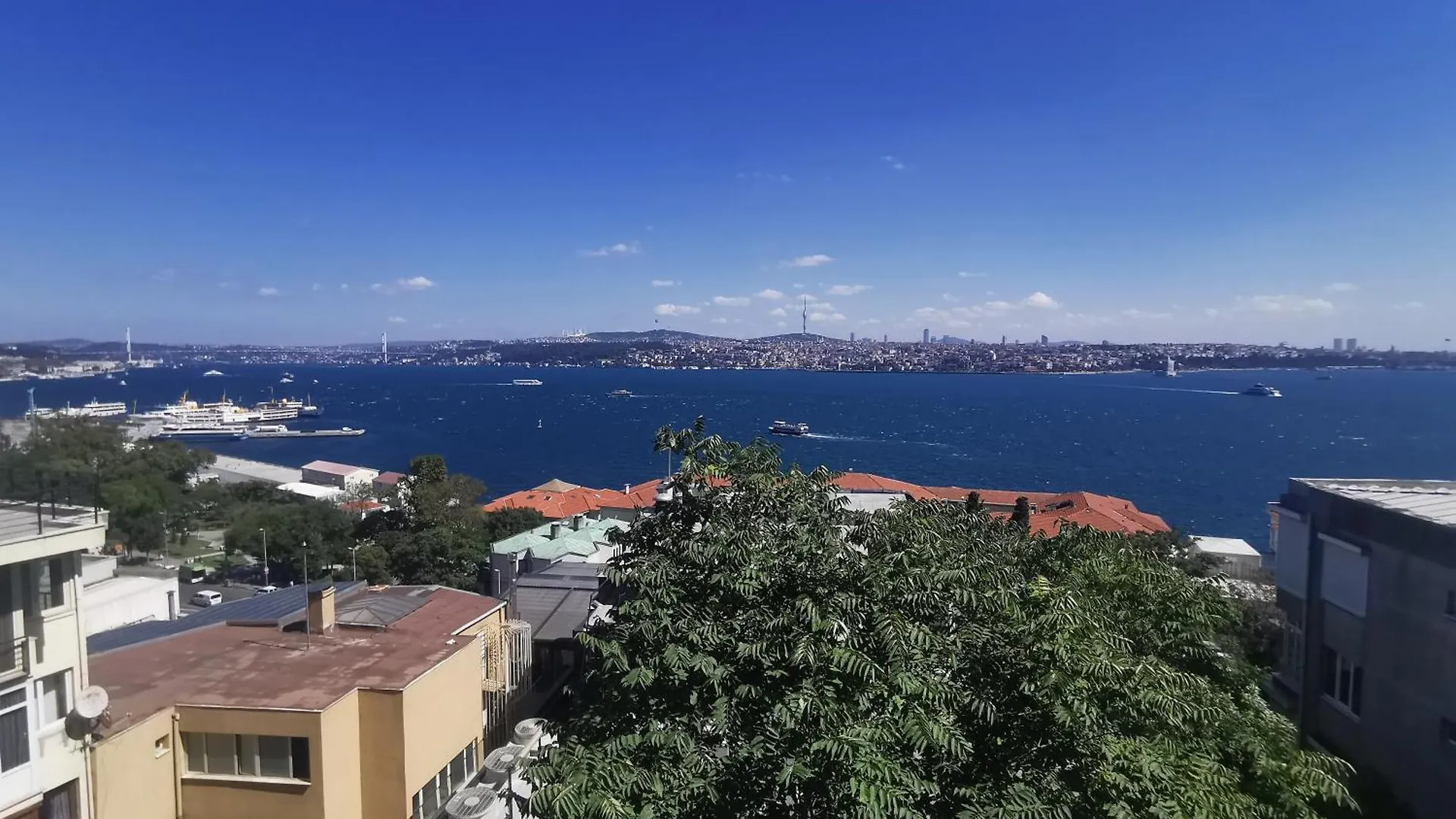 イスタンブールBosphorus Menekshe Rezidancesアパートメント トルコ
